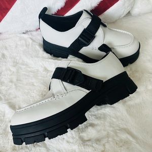 UGG Ashton Women Shoes